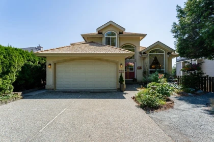35946 Regal Parkway, Abbotsford, BC, Abbotsford — Single Family Residence for sale