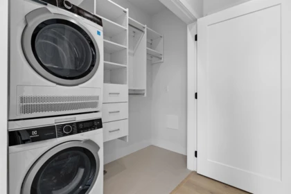 Laundry Room Photo of 403 46187 Thomas Road, Chilliwack, BC