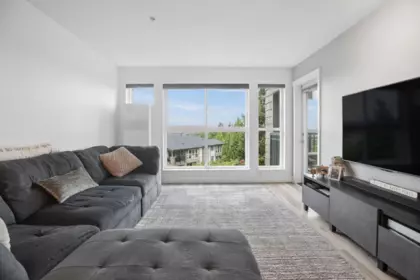 202 3082 Dayanee Springs Boulevard, Coquitlam, BC, Coquitlam — Apartment/Condo for sale