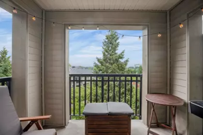 Powder Room Photo of 202 3082 Dayanee Springs Boulevard, Coquitlam, BC