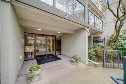 Laundry Room Photo of 315 1510 Nelson Street, Vancouver, BC