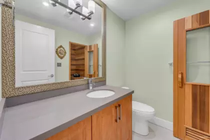 Hot Tub / Spa Photo of 1835 Mathers Avenue, West Vancouver, BC