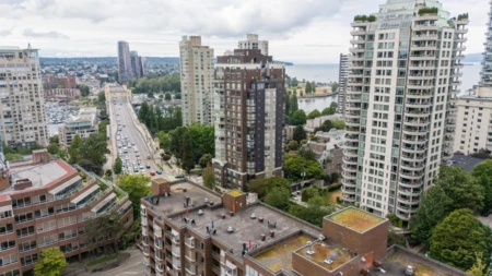 304 1330 Burrard Street, Vancouver, BC, Vancouver — Apartment/Condo for sale
