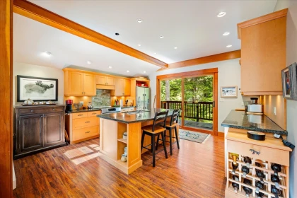 Kitchen Island Photo of 9583 Emerald Drive, Whistler, BC