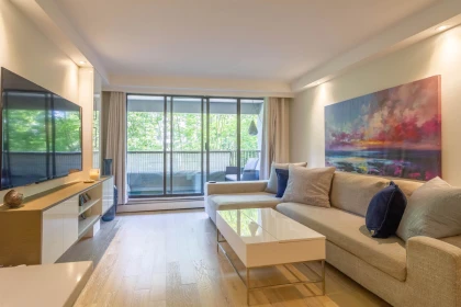 402 4134 Maywood Street, Burnaby, BC, Burnaby — Apartment/Condo for sale