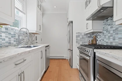 1820 Woodland Drive, Vancouver, BC, Vancouver — Half Duplex for sale