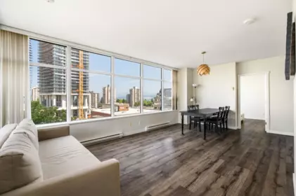 702 4880 Bennett Street, Burnaby, BC, Burnaby — Apartment/Condo for sale