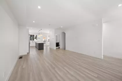Basement Recreation Room Photo of 13 17538 100 Avenue, Surrey, BC