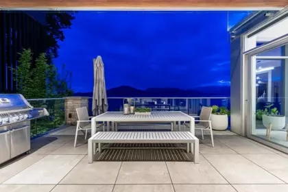 Kitchen Island Photo of 53 Brunswick Beach Road, Lions Bay, BC