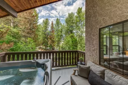 2212 Gondola Way, Whistler, BC, Whistler — Half Duplex for sale