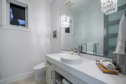 Hallway Photo of 5876 Buckingham Avenue, Burnaby, BC