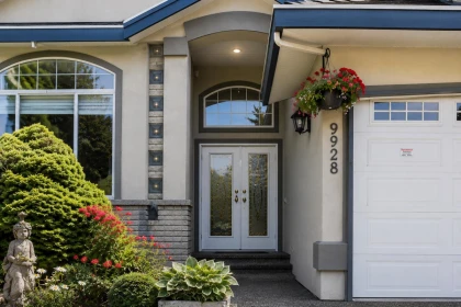 9928 116 Street, Surrey, BC, Surrey — Single Family Residence for sale