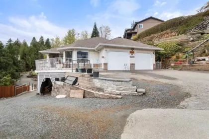 47360 Mountain Park Drive, Chilliwack, BC, Chilliwack — Single Family Residence for sale