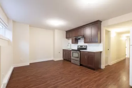 Hot Tub / Spa Photo of 7273 192a Street, Surrey, BC