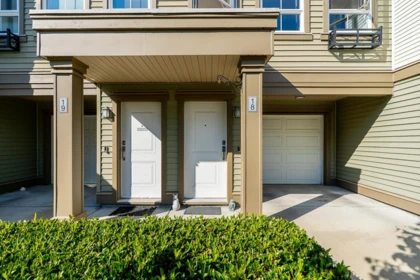 18 19505 68a Avenue, Surrey, BC, Surrey — Townhouse for sale