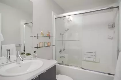 Hallway Photo of 18 19505 68a Avenue, Surrey, BC