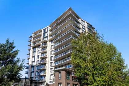 Swimming Pool Photo of 205 175 W 1st Street, North Vancouver, BC