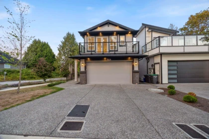7028 205 Street, Langley, BC, Langley — Single Family Residence for sale