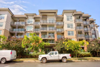 401 22577 Royal Crescent, Maple Ridge, BC, Maple Ridge — Apartment/Condo for sale