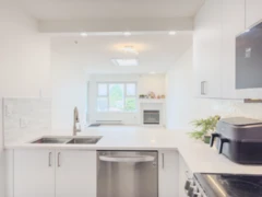 311 4893 Clarendon Street, Vancouver, BC