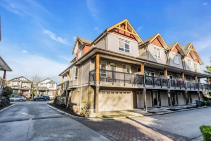 26 16772 61 Avenue, Surrey, BC, Surrey — Townhouse for sale