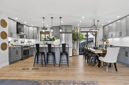 Breakfast Nook Photo of 27015 34a Avenue, Langley, BC