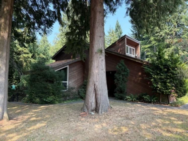 Living Room Photo of 24538 40 Avenue, Langley, BC