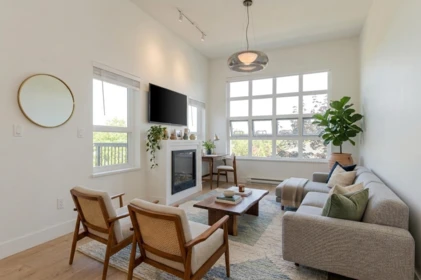 411 6815 188 Street, Surrey, BC, Surrey — Apartment/Condo for sale