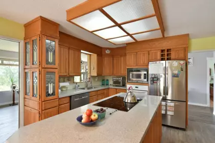 Kitchen Photo of 6450 Jasper Road, Sechelt, BC