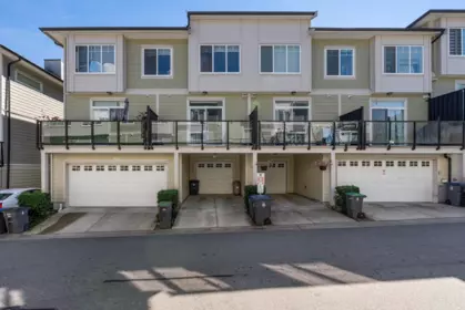 Garden / Landscaping Photo of 90 13670 62 Avenue, Surrey, BC