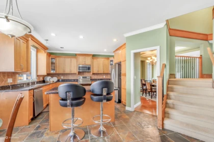 Breakfast Nook Photo of 16215 79a Avenue, Surrey, BC