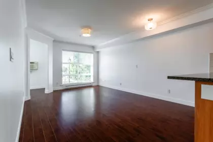 Kitchen Photo of 222 17769 57 Avenue, Surrey, BC