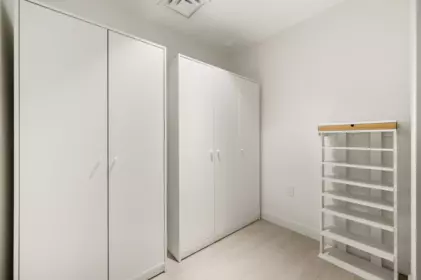Guest Bathroom Photo of 895 8671 Hazelbridge Way, Richmond, BC