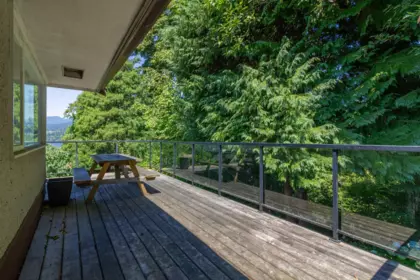 Family Room Photo of 446 Northcliffe Crescent, Burnaby, BC