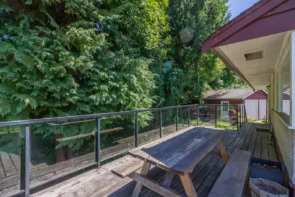 Kitchen Island Photo of 446 Northcliffe Crescent, Burnaby, BC