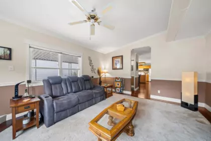 Breakfast Nook Photo of 6 8078 King George Boulevard, Surrey, BC