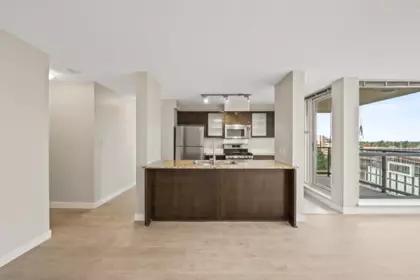 Dining Area Photo of 1003 7555 Alderbridge Way, Richmond, BC