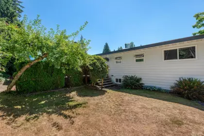 Laundry Room Photo of 10641 Westside Drive, Delta, BC