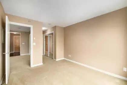Powder Room Photo of 1703 120 Milross Avenue, Vancouver, BC