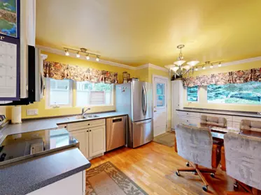 Pantry Photo of 901 Dundonald Drive, Port Moody, BC