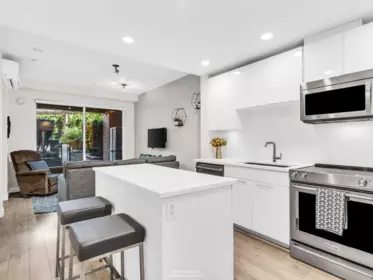 Family Room Photo of 117 723 W 3rd Street, North Vancouver, BC