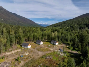 2730 Blackwater Road, D'Arcy, BC, D'Arcy — Single Family Residence for sale