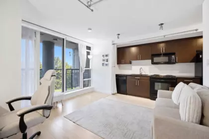 Family Room Photo of 508 575 Delestre Avenue, Coquitlam, BC