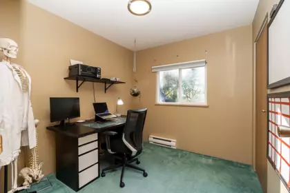 Entry Foyer Photo of 6126 131a Street, Surrey, BC
