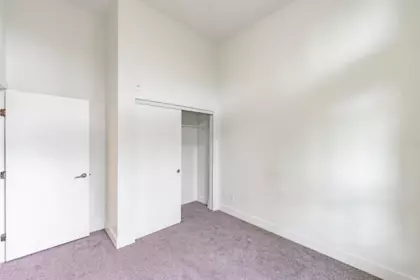 Basement Recreation Room Photo of 405 15628 104 Avenue, Surrey, BC