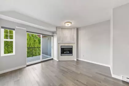 Breakfast Nook Photo of 401 580 Twelfth Street, New Westminster, BC