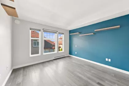 Office / Den Photo of 401 580 Twelfth Street, New Westminster, BC
