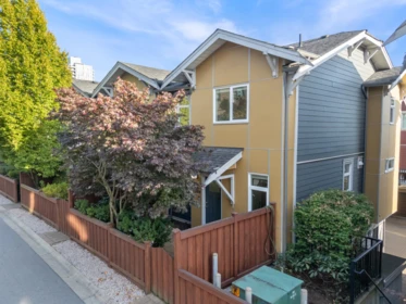 108 801 Roderick Avenue, Coquitlam, BC, Coquitlam — Townhouse for sale