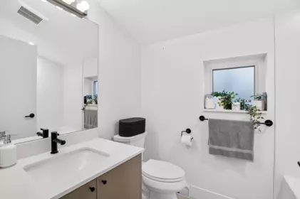 Office / Den Photo of 1444 E 30th Avenue, Vancouver, BC