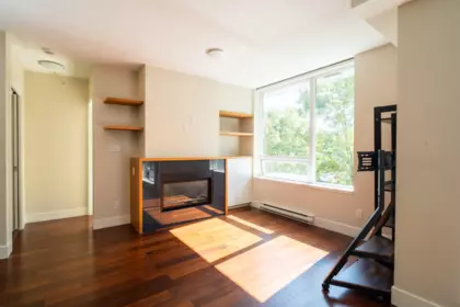 Dining Area Photo of 504 1675 W 8 Avenue, Vancouver, BC